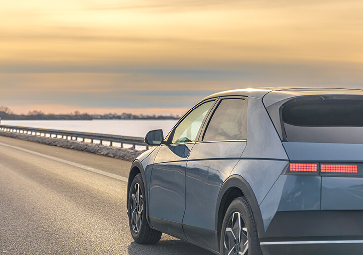 Penetrating Emerging Markets: Huatengyi Supports Bulk Export of Retired Ride-Hailing Vehicles to West Africa