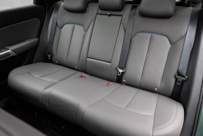 BYD Atto 3-12