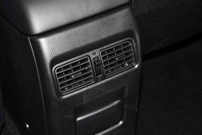 Nissan Sylphy Classic-11